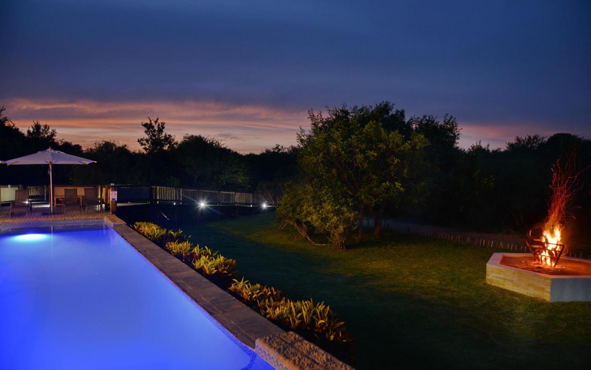 Kruger Safari Lodge Manyeleti Game Reserve Bagian luar foto